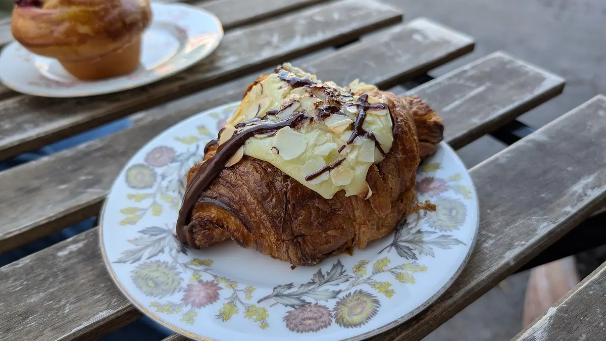 Shaandar Sweet Centre – patisserie in Smethwick town centre